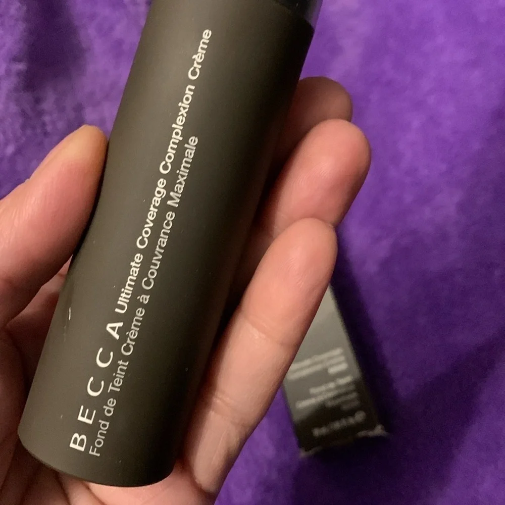 Becca Ultimate Coverage complexion crème in Mink. NIB.